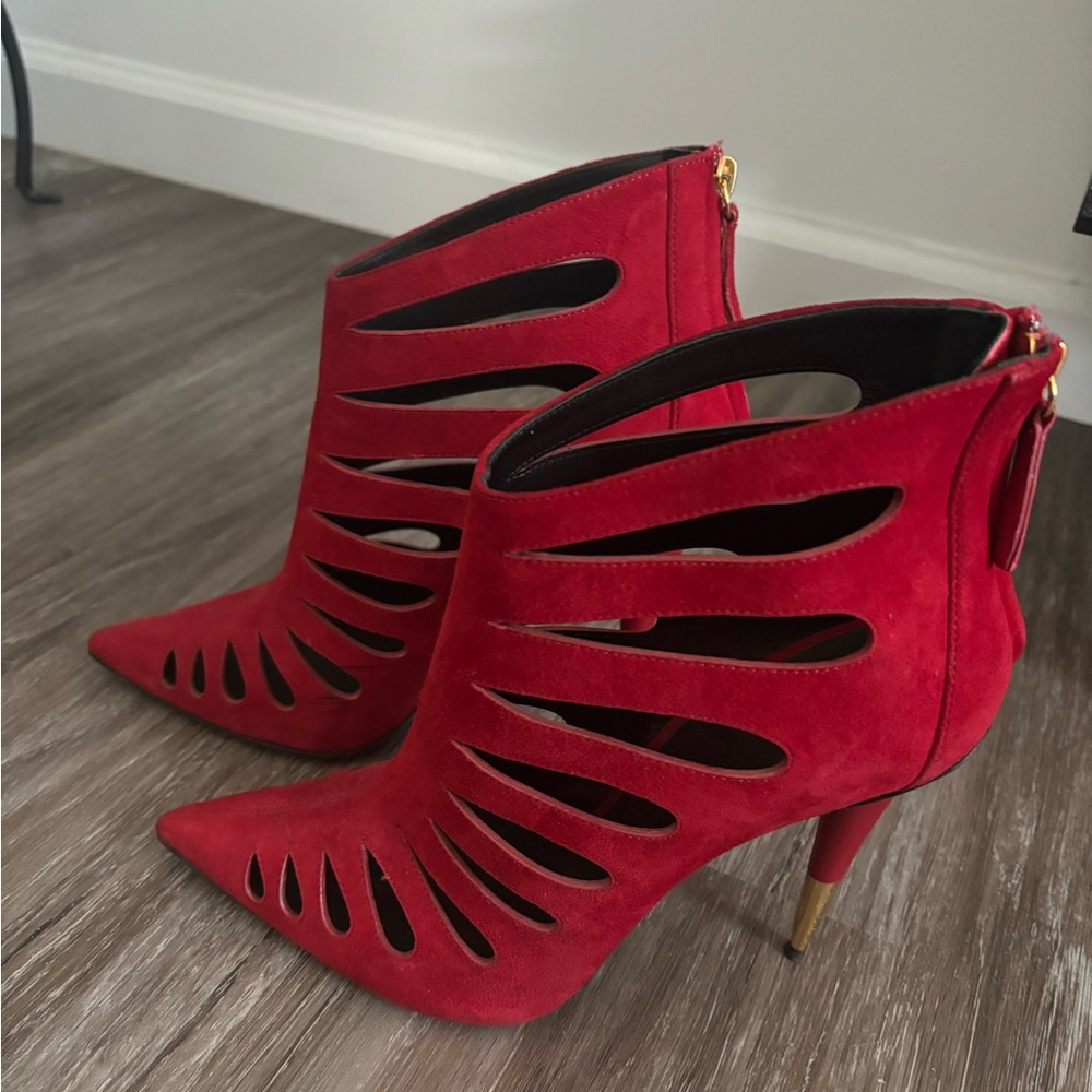 Giuseppe Zanotti Red Suede Booties